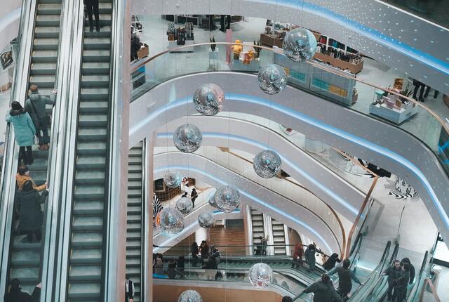 How Outsourcing Can Help Retail Deal with Retail Sales