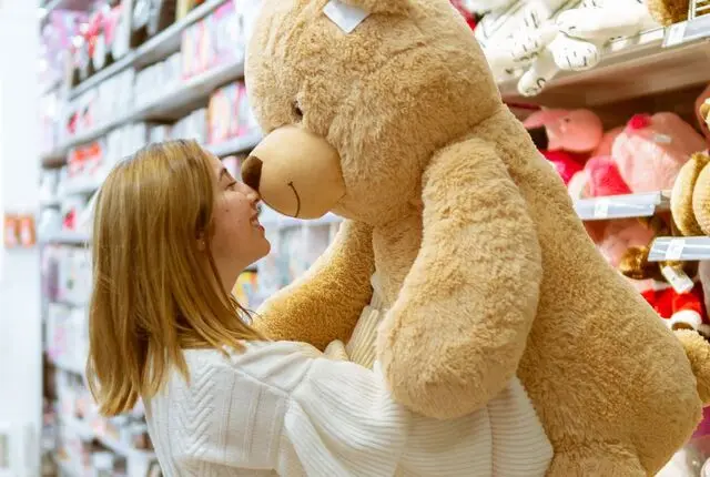 Improving Accounts Payable and Utility Bill Management for a Stuffed Toy Retailer