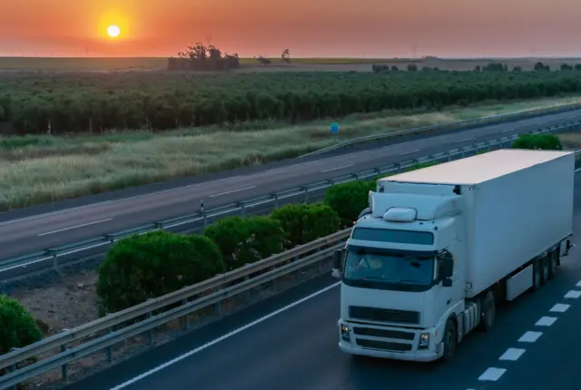 Temperature Controlled Shipping: 24/7 Monitoring Solutions with ARDEM ColdSure™